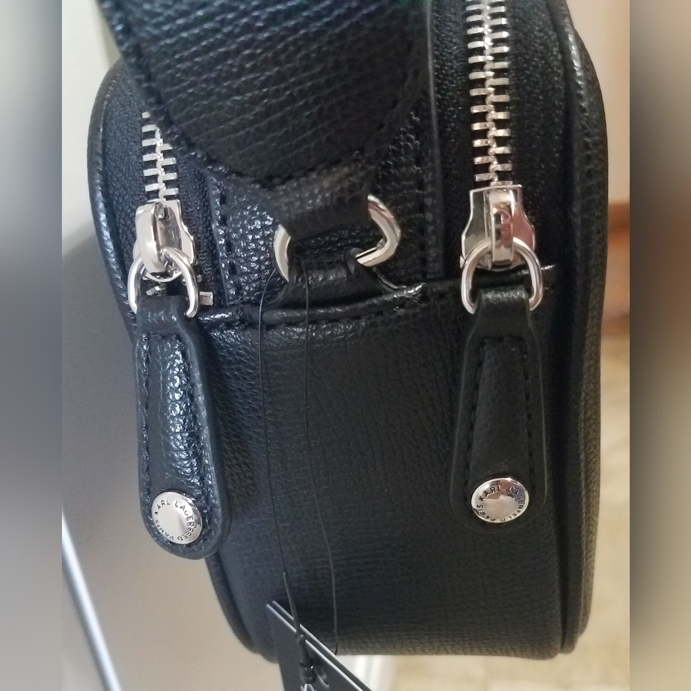 Karl Lagerfeld- NWT! Black Crossbody Camera Bag with White Logo Strap - Picture 6 of 14